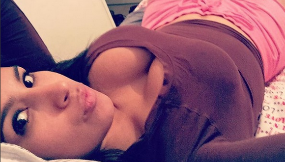 Así reaccionó la sexy hermana de Arturo Vidal al saber de su fama en Inglaterra