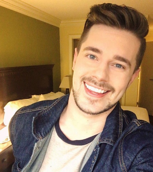 itschriscrocker | Instagram