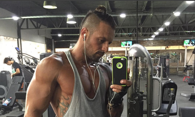 Fabricio da a conocer por qué se cortó el pelo como Pascual de Volverías con tu ex?