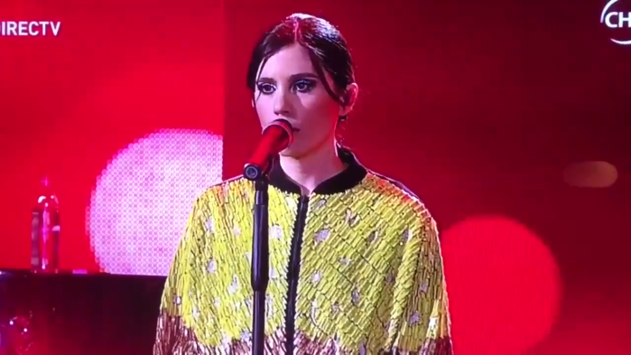 ¡Sí ensayaron! Revisa la foto de Javiera Mena que desmiente su versión