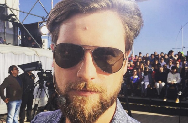 Joven idéntico a Jean Philippe Cretton sorprendió en 'La Movida del Festival'