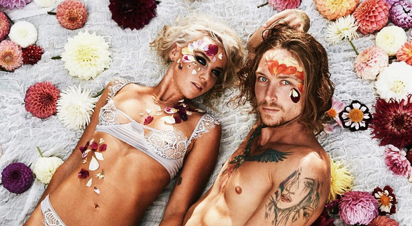 Pareja acusa censura en Instagram tras publicar fotos y relatos sexuales