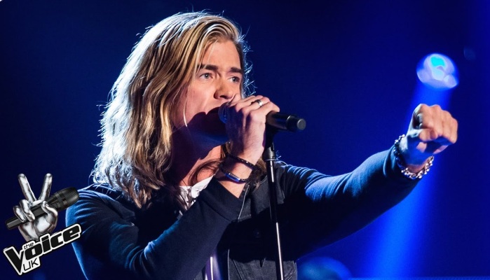 Este guapo rockero logró bajar 82 kilos para cumplir su sueño: Hoy canta en The Voice