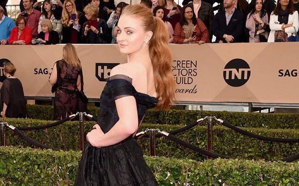 Con esta foto 'Sansa Stark' demostró ser fan de apuesto actor canadiense