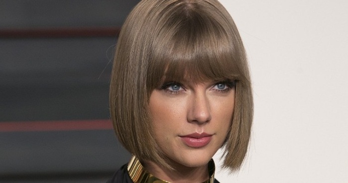 Sorprendente: Coreana se maquilla para quedar idéntica a Taylor Swift