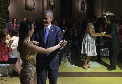 Barack Obama se atrevió y bailó tango en Argentina durante una cena de Estado