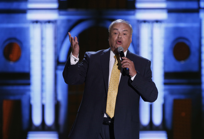 ¿No será mucho? Esta es la suma que cobra Álvaro Salas por enviar un saludo personalizado