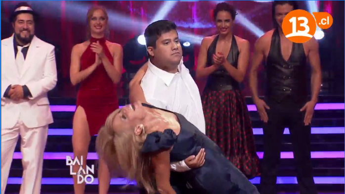 Se atrevió: El alocado baile de 
