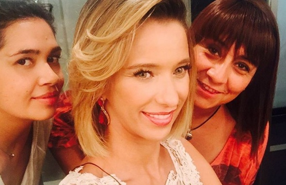 Claudia Schmitd no aguantó las lágrimas en SQP tras detallar traumático robo