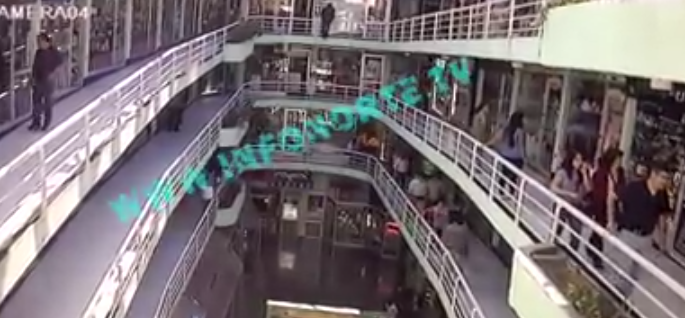 Cámaras captan caída de joven desde un 4º piso en centro comercial de Antofagasta