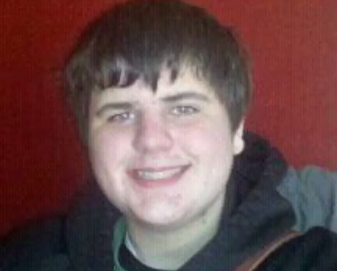 Joven bajó 70 kilos y ahora es una celebridad en redes sociales por su nueva apariencia