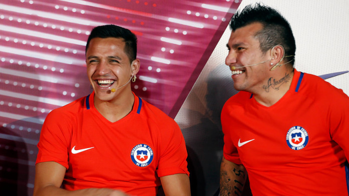 Presentan la nueva camiseta de la 'Roja' rumbo a Rusia 2018