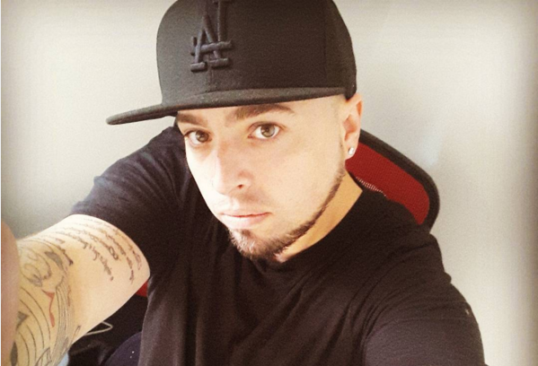 Rigeo conmueve a sus seguidores con poderoso mensaje a su hija en Instagram