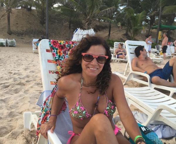 Solange Lackington revela cómo logra tener su figura tras compartir foto en bikini