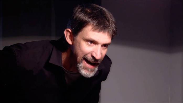 Tras salida de TVN: Mega aclara que Pancho Melo no tiene contrato vigente con el canal