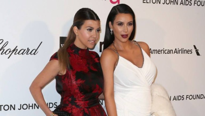 La adorable foto con que Kim Kardashian saludó a su hermana Kourtney por su cumpleaños
