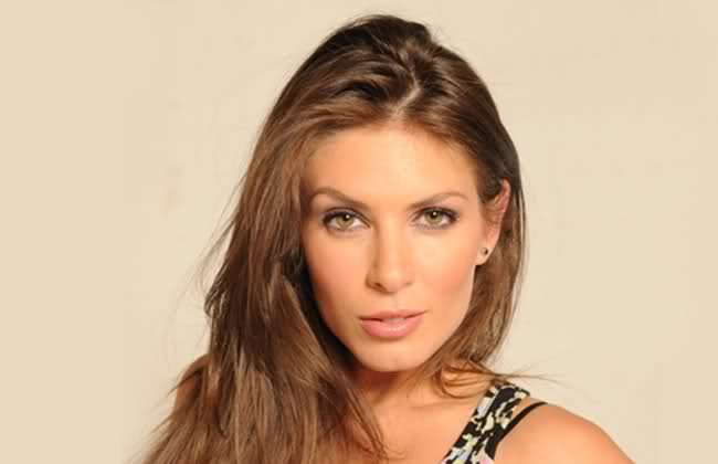 ¿Mal gusto? Eugenia Lemos fue elegida la peor vestida con este look