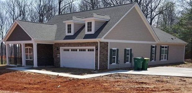 ¿Puedes encontrar el error en la construcción de esta casa?