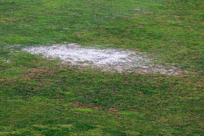 Cambio: Arbitro Eduardo Gamboa confirmó suspensión del clásico universitario
