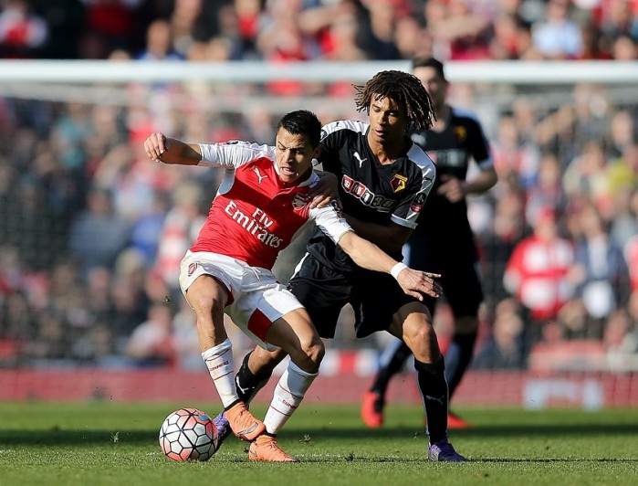 Alexis Sánchez brilló en goleada del Arsenal en la Premier