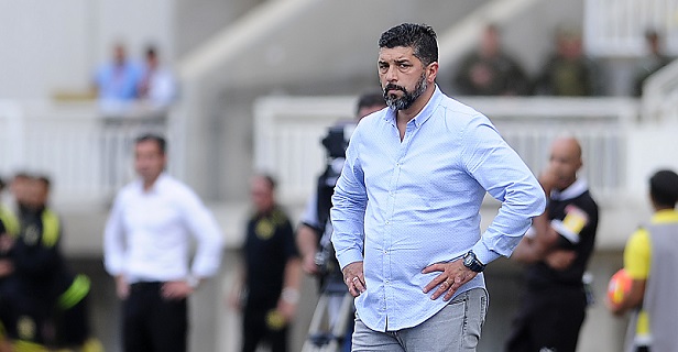 Leonardo Ramos marginó a 4 jugadores por escaso compromiso en Unión la Calera