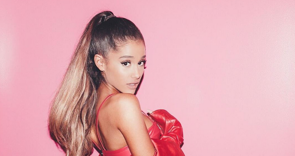 Ariana Grande defendió su sexualidad con categórica respuesta a crítico fan