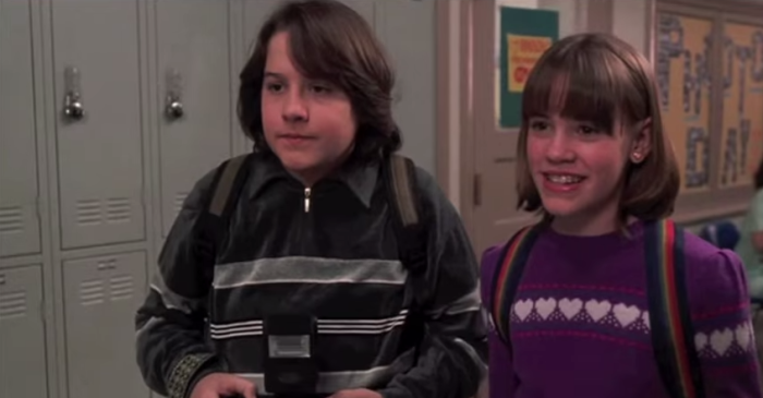 Así luce hoy el joven actor que dio vida al enamorado de Jenna en 