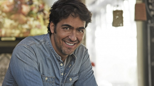 Chris Carpentier encendió las redes sociales por apoyar abiertamente a Andrónico Luksic