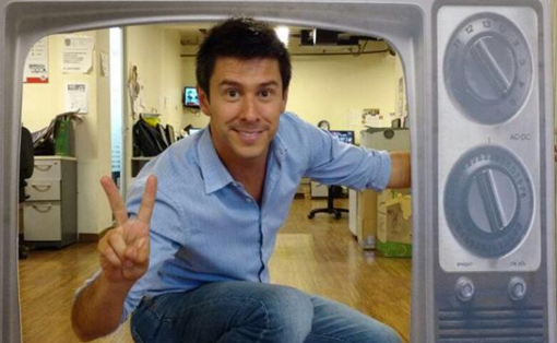 Periodista Germán Schiessler mostró a su hija recién nacida a través de las redes sociales