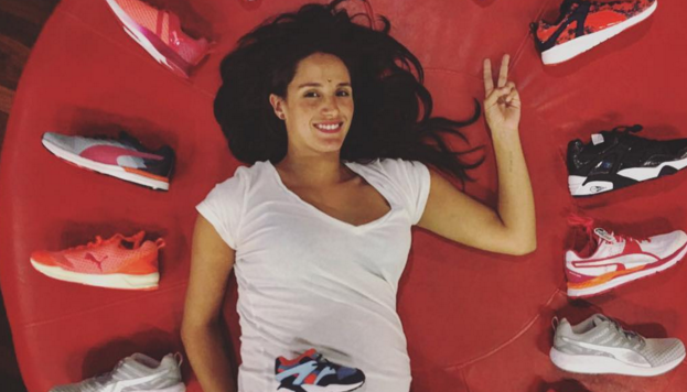 Isidora Urrejola compartió foto con el cuerpo pintado a pocas semanas de dar a luz