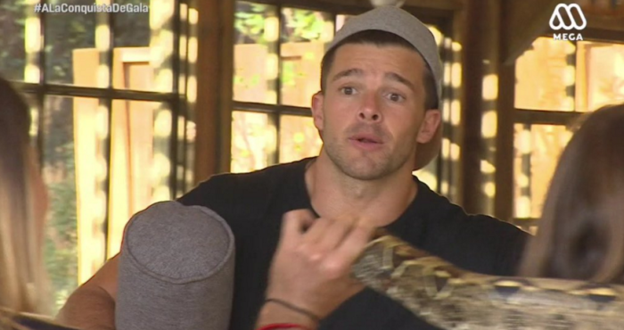 Reacción de Leandro al ver una serpiente se tomó capítulo de 
