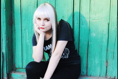 Conocida youtuber fue agredida violentamente en mall capitalino sin motivo aparente