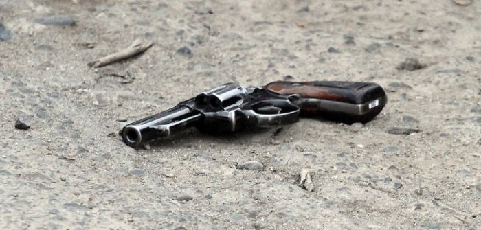 Menor de edad en estado grave tras ser baleado accidentalmente por su padre en Talca