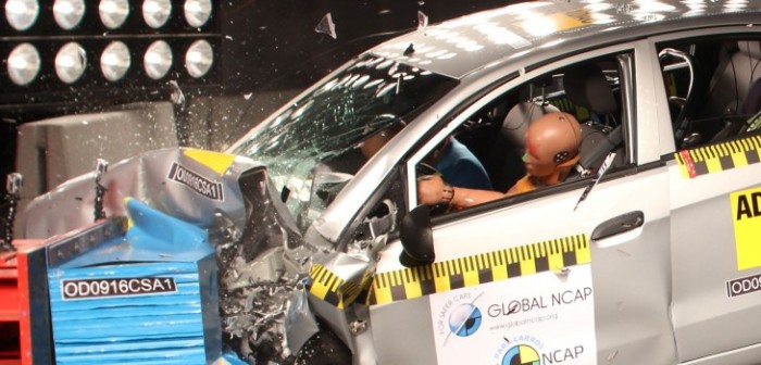 Modelo de uno de los autos más vendidos en Chile obtuvo pésima evaluación en seguridad