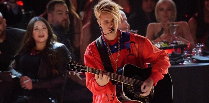 Justin Bieber sorprendió en un concierto con el gesto más tierno que le hemos visto