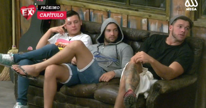 La simple respuesta de Leandro Penna sobre su pasaporte que sacó risas a los tuiteros