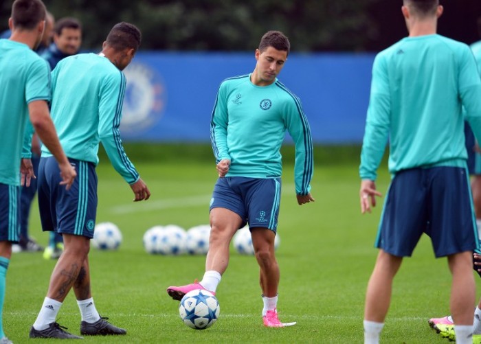 Estrella del Chelsea 'humilló' a su hijo con una poco amistosa lección de fútbol