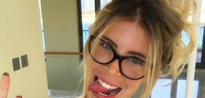 Coté López compartió foto a una semana de dar a luz: provocó opiniones divididas