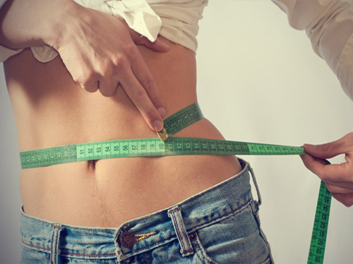 Estos son los 4 alimentos que debes evitar consumir en la noche si estás a dieta