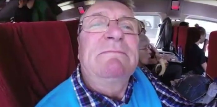 Hombre no se dio cuenta y grabó su rostro todas sus vacaciones con una GoPro