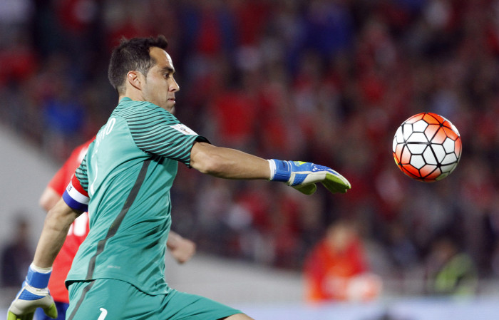 Claudio Bravo estará con la 'Roja' en la Copa América Centenario
