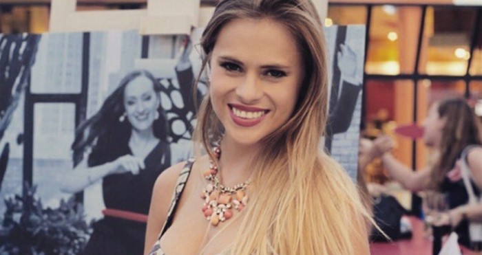 Eliana Albasetti sorprendió en redes sociales con nuevo color de pelo