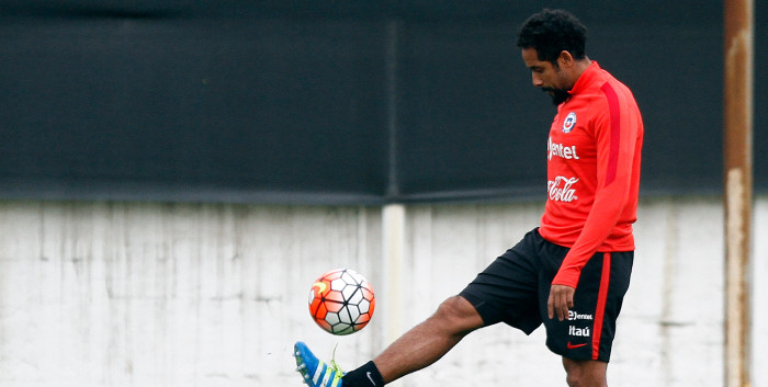 Traspaso de Jean Beausejour a Boca Juniors quedó en suspenso