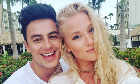 Vesta Lugg cautiva a sus fanáticos con look a lo Elsa de 