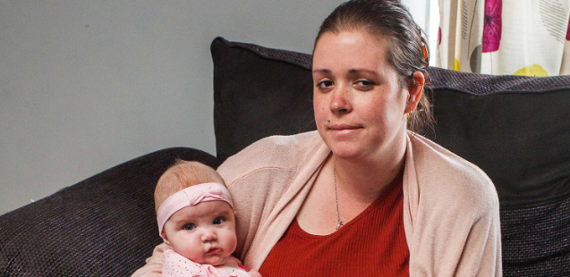 Joven madre fue a dar a luz pero terminó con sus piernas amputadas