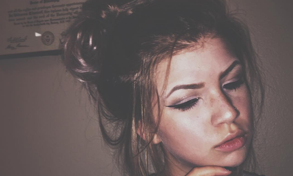 Esta bella joven respondió con fotos a quienes trollean a las chicas por su peso