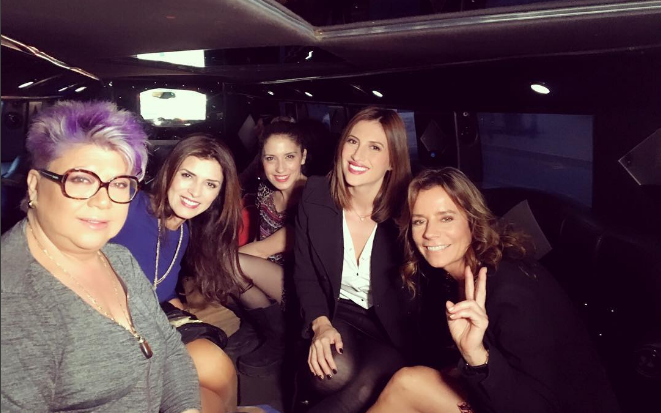 Kathy Salosny mostró su figura en bikini en desinhibido contacto del Mucho Gusto