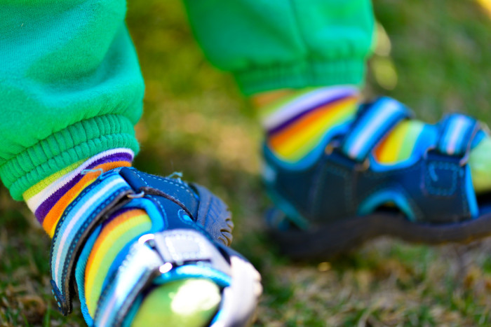 Su hijo vomitó en el auto y él se volvió loco: así le 