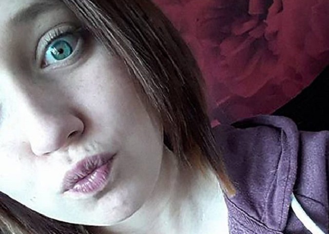 Quiso teñirse el pelo por su cuenta y vivió una horrible consecuencia