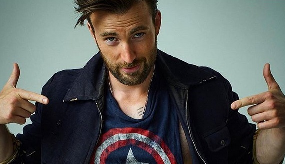 Fans de Chris Evans arremeten en contra de la apariencia de su novia: la encuentran fea